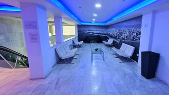 06 LIM - Eden Beach Studio