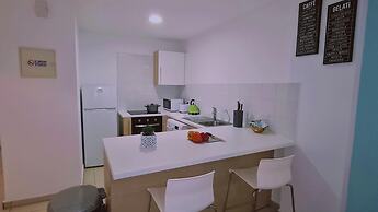 06 LIM - Eden Beach Studio