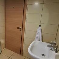 06 LIM - Eden Beach Studio