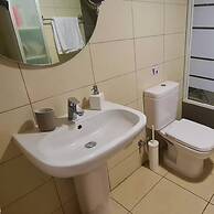 06 LIM - Eden Beach Studio