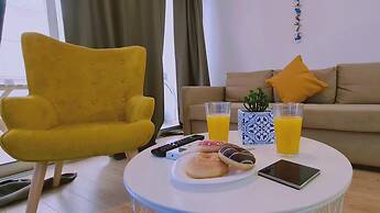 06 LIM - Eden Beach Studio