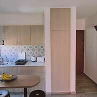 00 HA - HA DE CO C in Ayia Napa