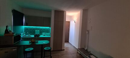 00 HA - HA DE CO C in Ayia Napa