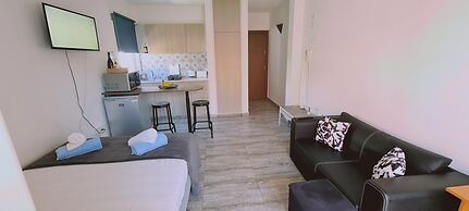 00 HA - HA DE CO C in Ayia Napa