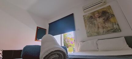 00 HA - HA DE CO C in Ayia Napa