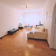 11 EGM - Virtuoso Apartment