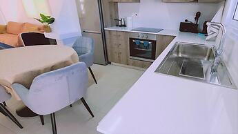 48 PER - Mellissa Villa