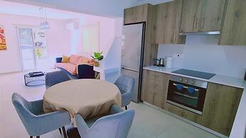 48 PER - Mellissa Villa