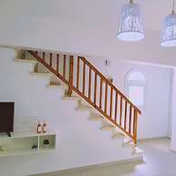 48 PER - Mellissa Villa