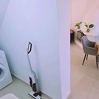 48 PER - Mellissa Villa