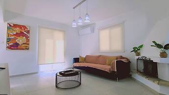 48 PER - Mellissa Villa