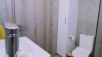 48 PER - Mellissa Villa