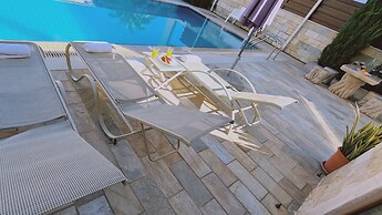 05 ATR - Ocean View Villa