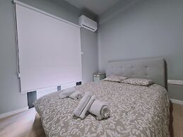 32 Lim- Stay Vintage House