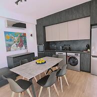 32 Lim- Stay Vintage House