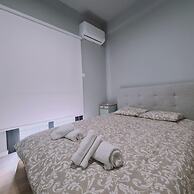 32 Lim- Stay Vintage House