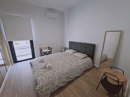 32 Lim- Stay Vintage House