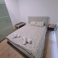 32 Lim- Stay Vintage House