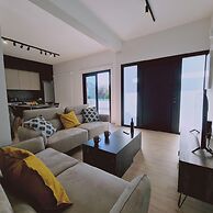 32 Lim- Stay Vintage House