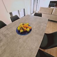 32 Lim- Stay Vintage House