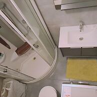 02 LIM - Stay Vivid City Apartment