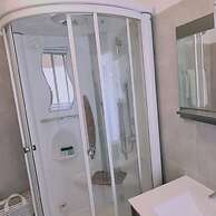 02 LIM - Stay Vivid City Apartment