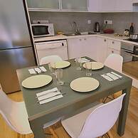 02 LIM - Stay Vivid City Apartment