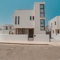 66 PER - Stay Villa Palm