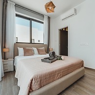 66 PER - Stay Villa Palm