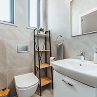 66 PER - Stay Villa Palm