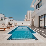 66 PER - Stay Villa Palm