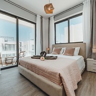 66 PER - Stay Villa Palm