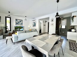 66 PER - Stay Villa Palm