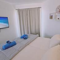 100 AN - Napa Living 16