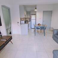 80 LCA - Stay Finikoudes Soul