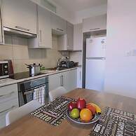 80 LCA - Stay Finikoudes Soul