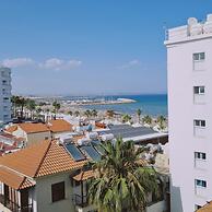 80 LCA - Stay Finikoudes Soul