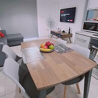 80 LCA - Stay Finikoudes Soul