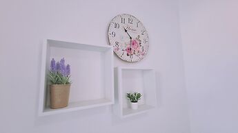 100 AN - Napa Living 18