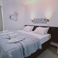 100 AN - Napa Living 18