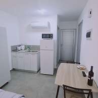 100 AN - Napa Living 18