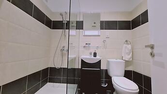 72 AN - Stay Napa Velvet