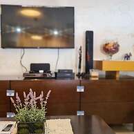76 EGM - Stay Serenity Apartment