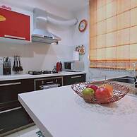 76 EGM - Stay Serenity Apartment