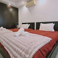 76 EGM - Stay Serenity Apartment