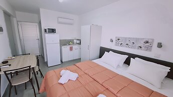 100 AN - Napa Living 21