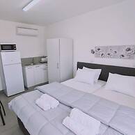 100 AN - Napa Living 37