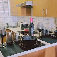 77 KPF - Stay Paphos Beyond Studio