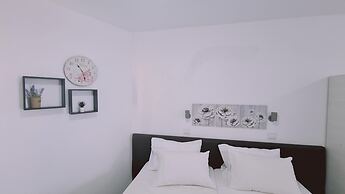 100 AN - Napa Living 22