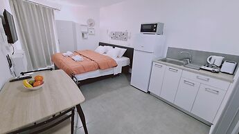 100 AN - Napa Living 40